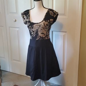 Express dress with pockets NWOT sz 6